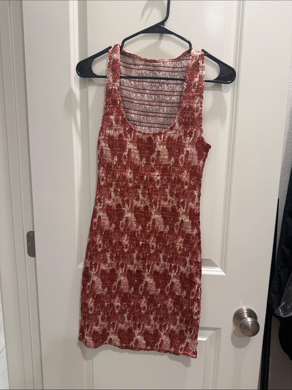 Sleeveless Textured Tie-Dye Tank Dress - Rust/Cream